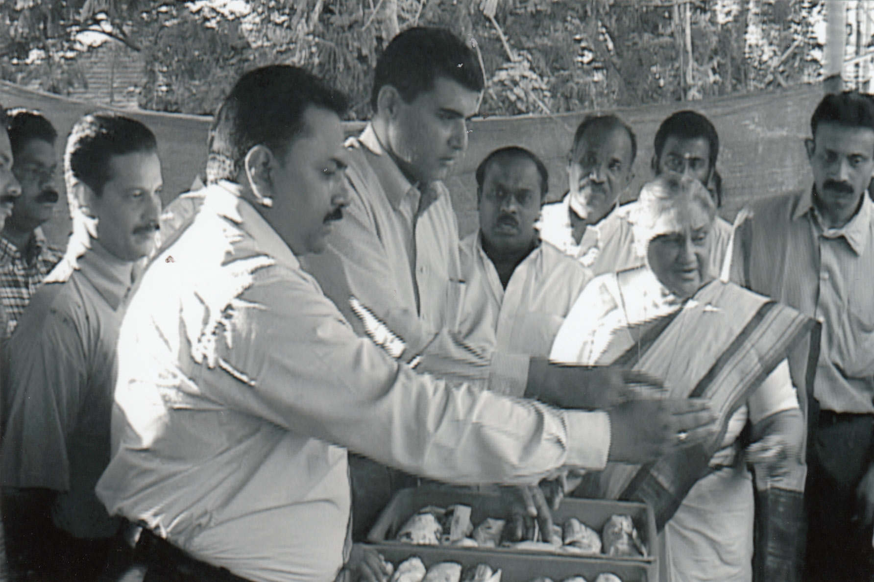 Feed the hungry project- First food kit distribution – a small gesture towards a big step